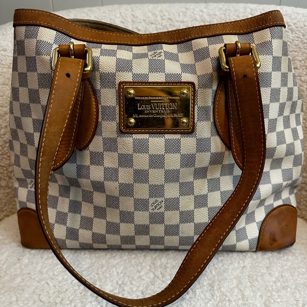 Louis Vuitton Shoulder Bag